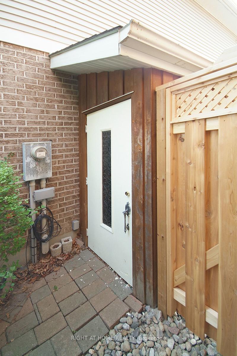 Photo 26 of 26 Strathbury Street, Ottawa, Centrepointe — HOMEH