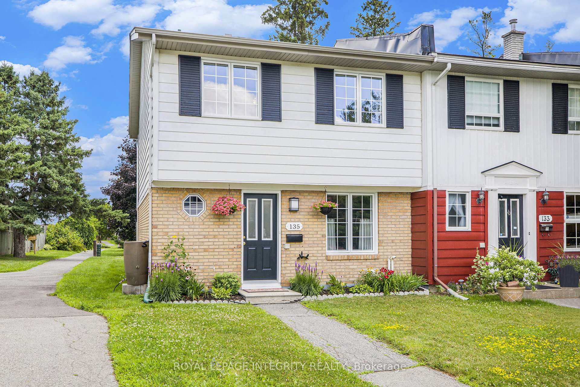 Photo 1 of 135 Monterey Drive, Ottawa, Leslie Park — HOMEH