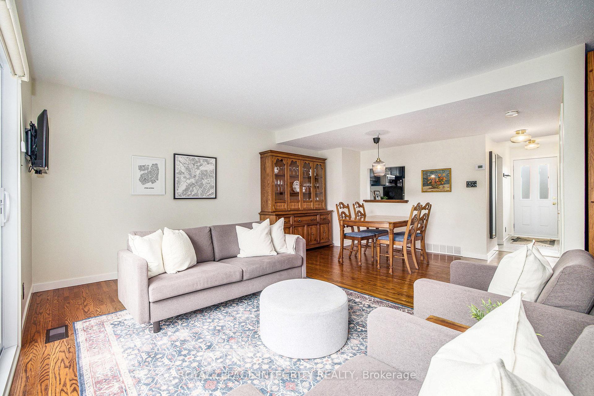Photo 7 of 135 Monterey Drive, Ottawa, Leslie Park — HOMEH
