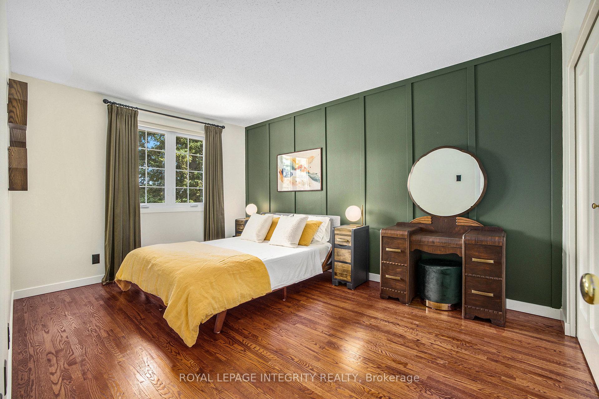Photo 15 of 135 Monterey Drive, Ottawa, Leslie Park — HOMEH