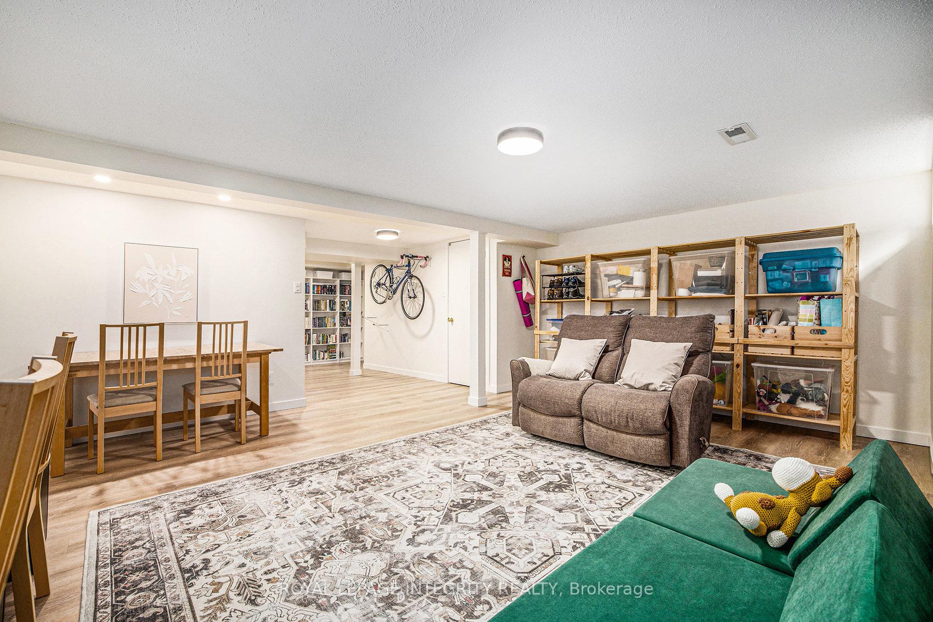 Photo 21 of 135 Monterey Drive, Ottawa, Leslie Park — HOMEH