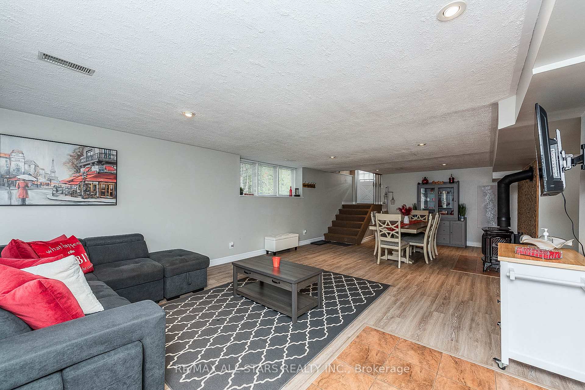 Photo 4 of Unit Basmt, 556 Fralick's Beach Road, Scugog, Rural Scugog — HOMEH