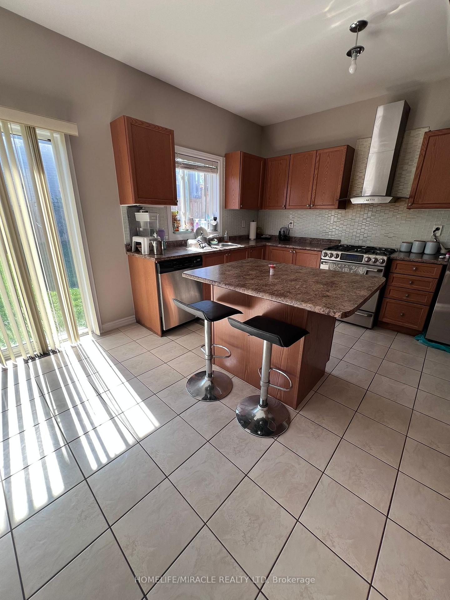 Photo 2 of 245 Morden Drive, Shelburne — HOMEH