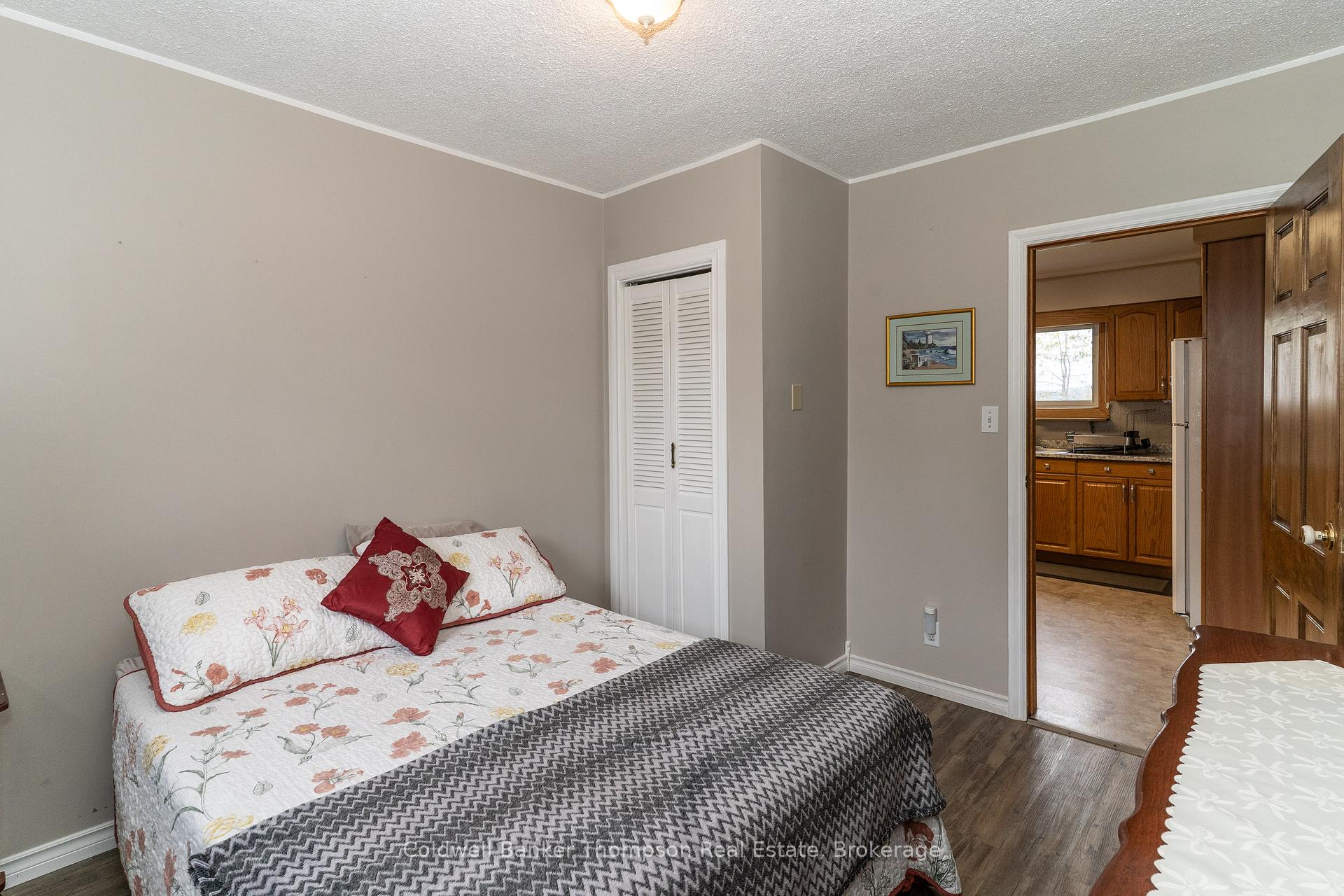 Photo 14 of 45 Lake Street, South Algonquin — HOMEH