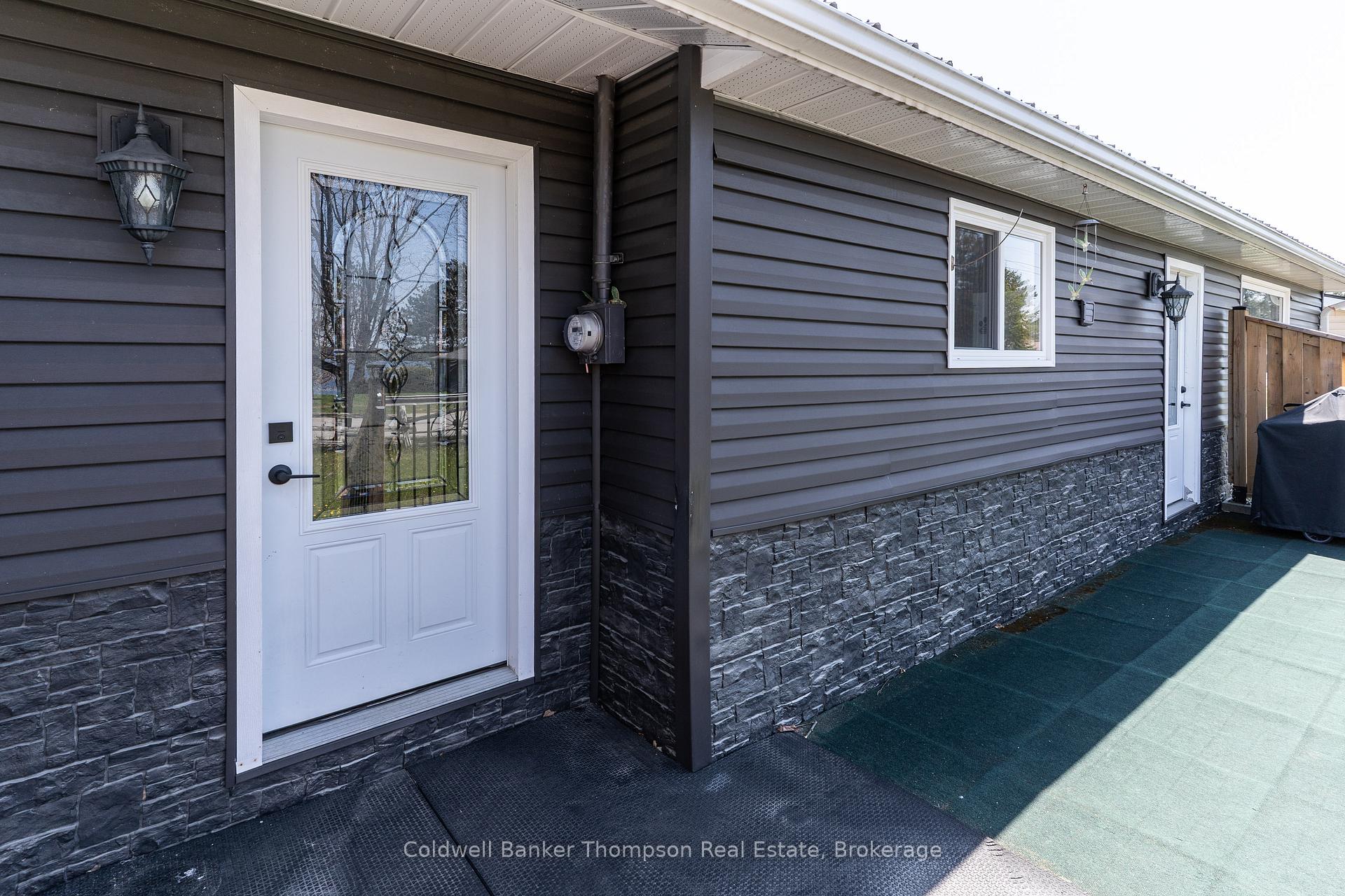 Photo 27 of 45 Lake Street, South Algonquin — HOMEH