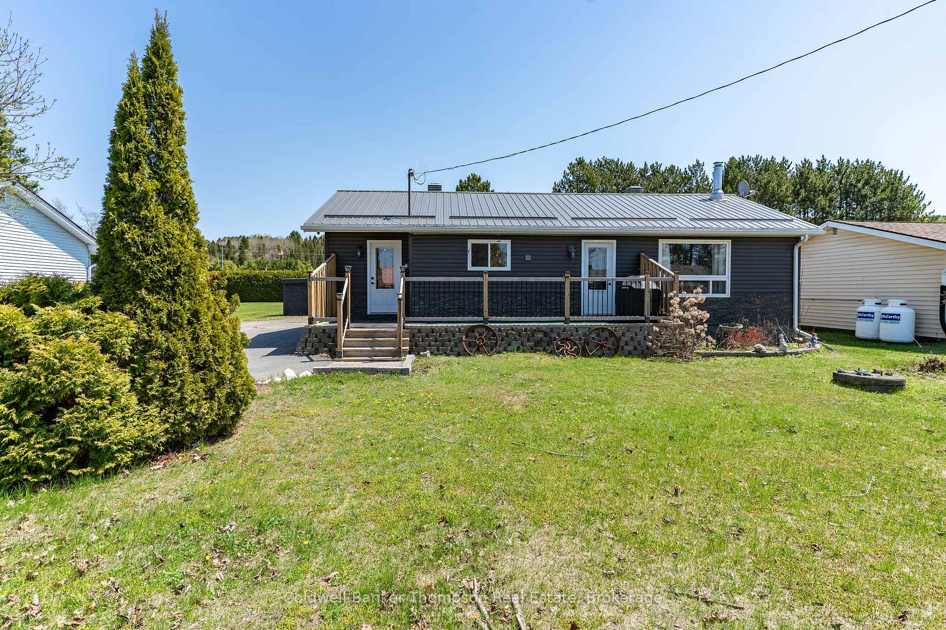 Photo 28 of 45 Lake Street, South Algonquin — HOMEH