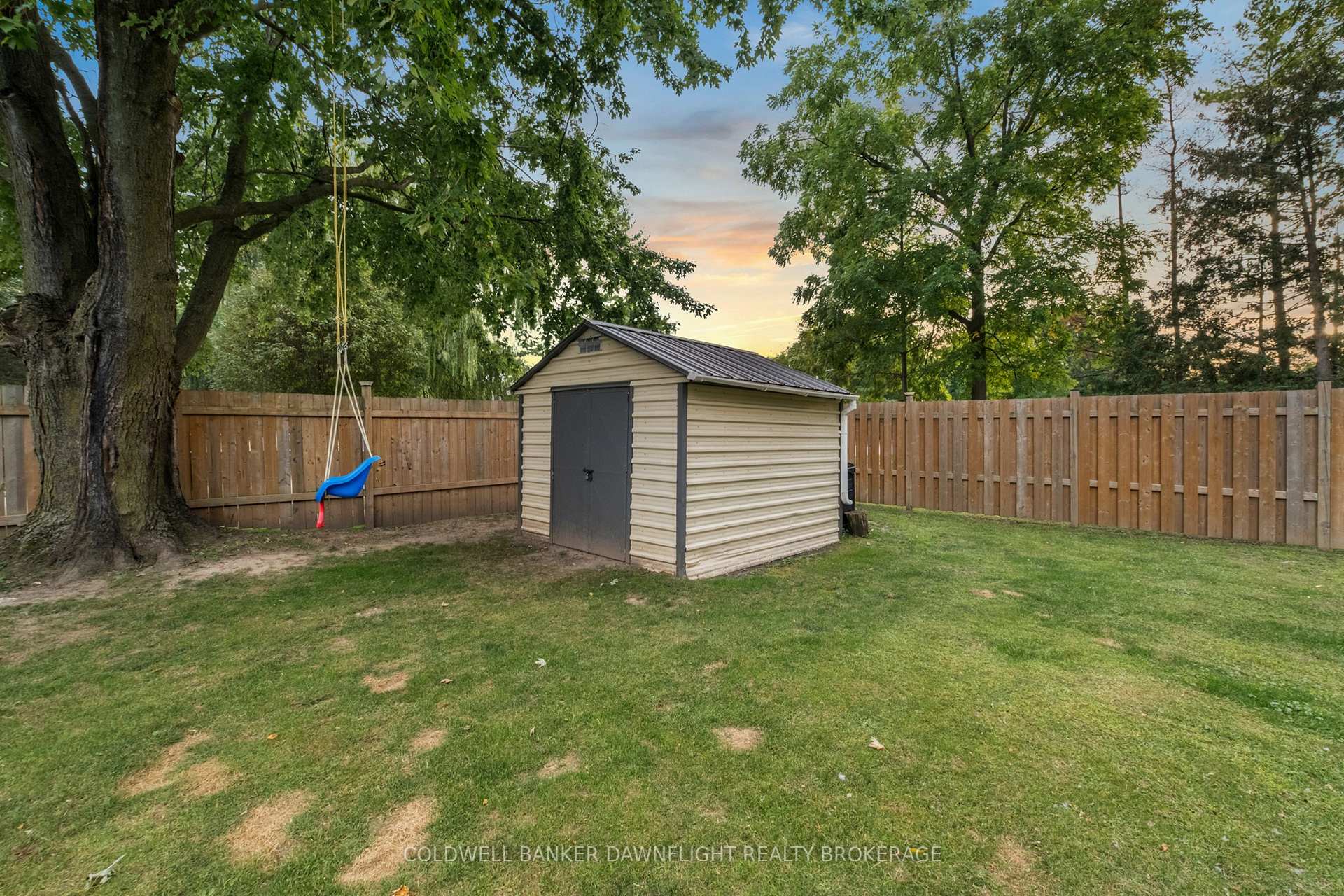 Photo 10 of 329 Marlborough Street, South Huron, Exeter — HOMEH