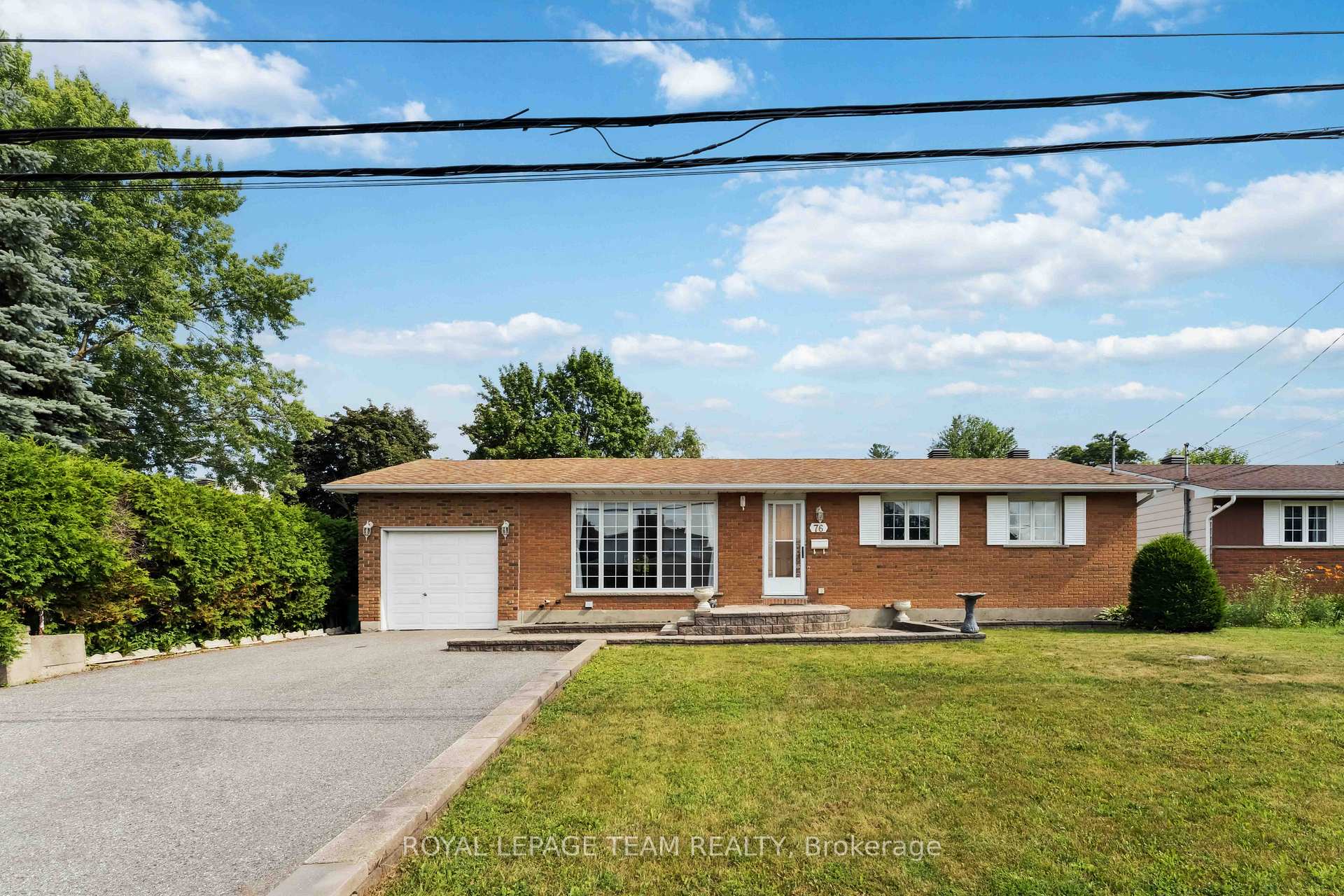 Photo 2 of 76 Knoxdale Road, Ottawa, Manordale — HOMEH