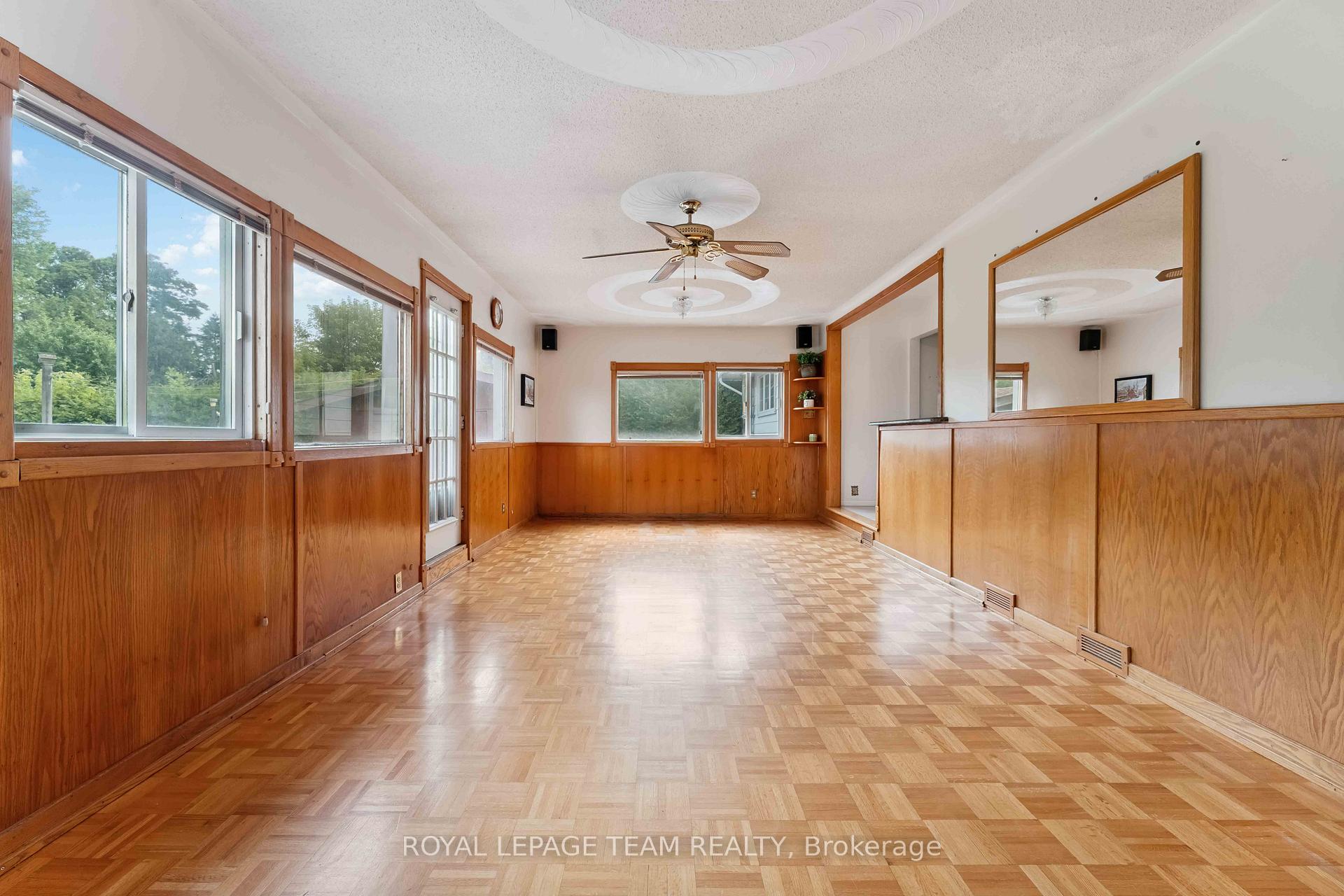 Photo 17 of 76 Knoxdale Road, Ottawa, Manordale — HOMEH