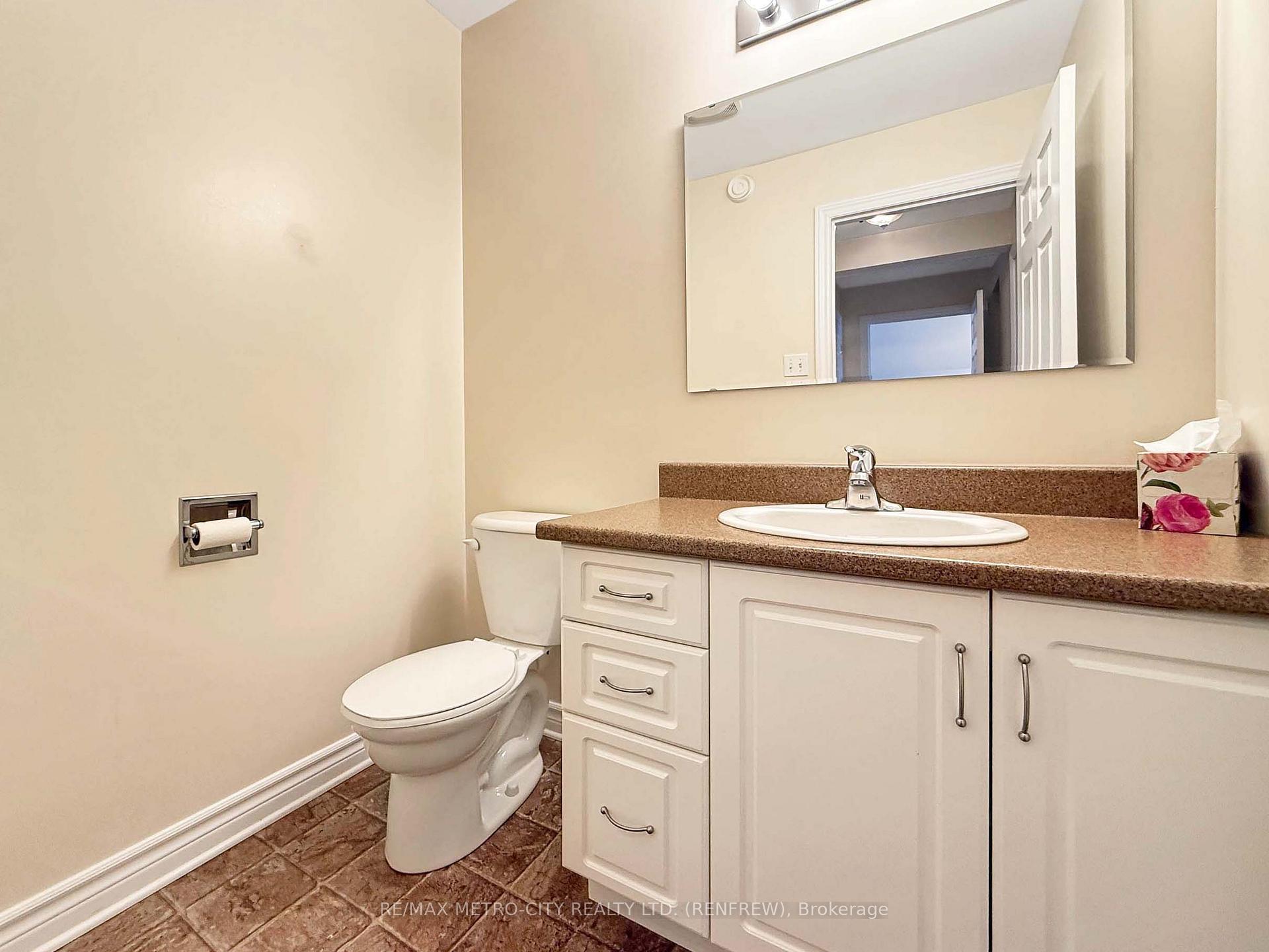 Photo 19 of 141 Elk Street, Renfrew — HOMEH