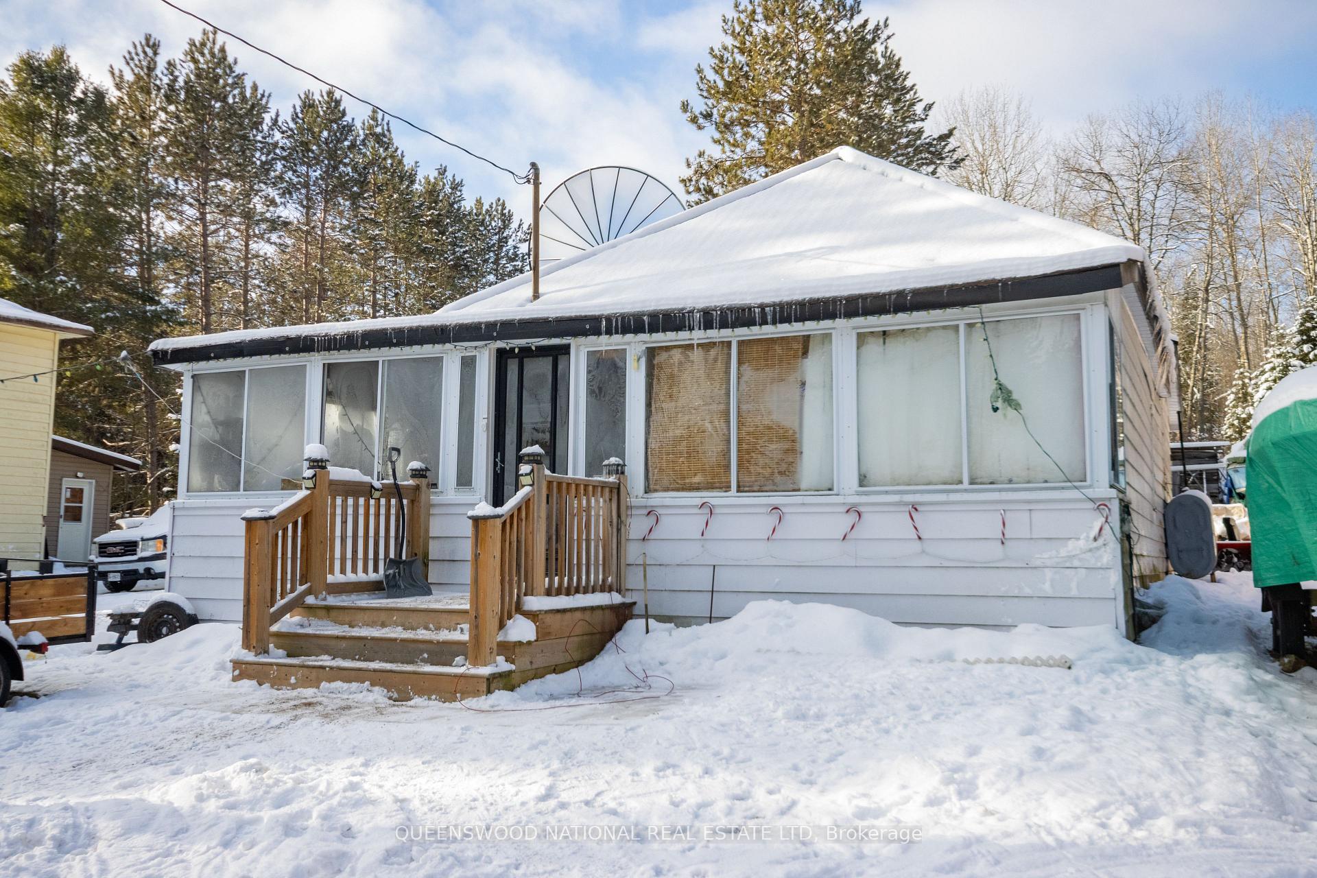 Photo 17 of 29 Victoria Street, South Algonquin — HOMEH