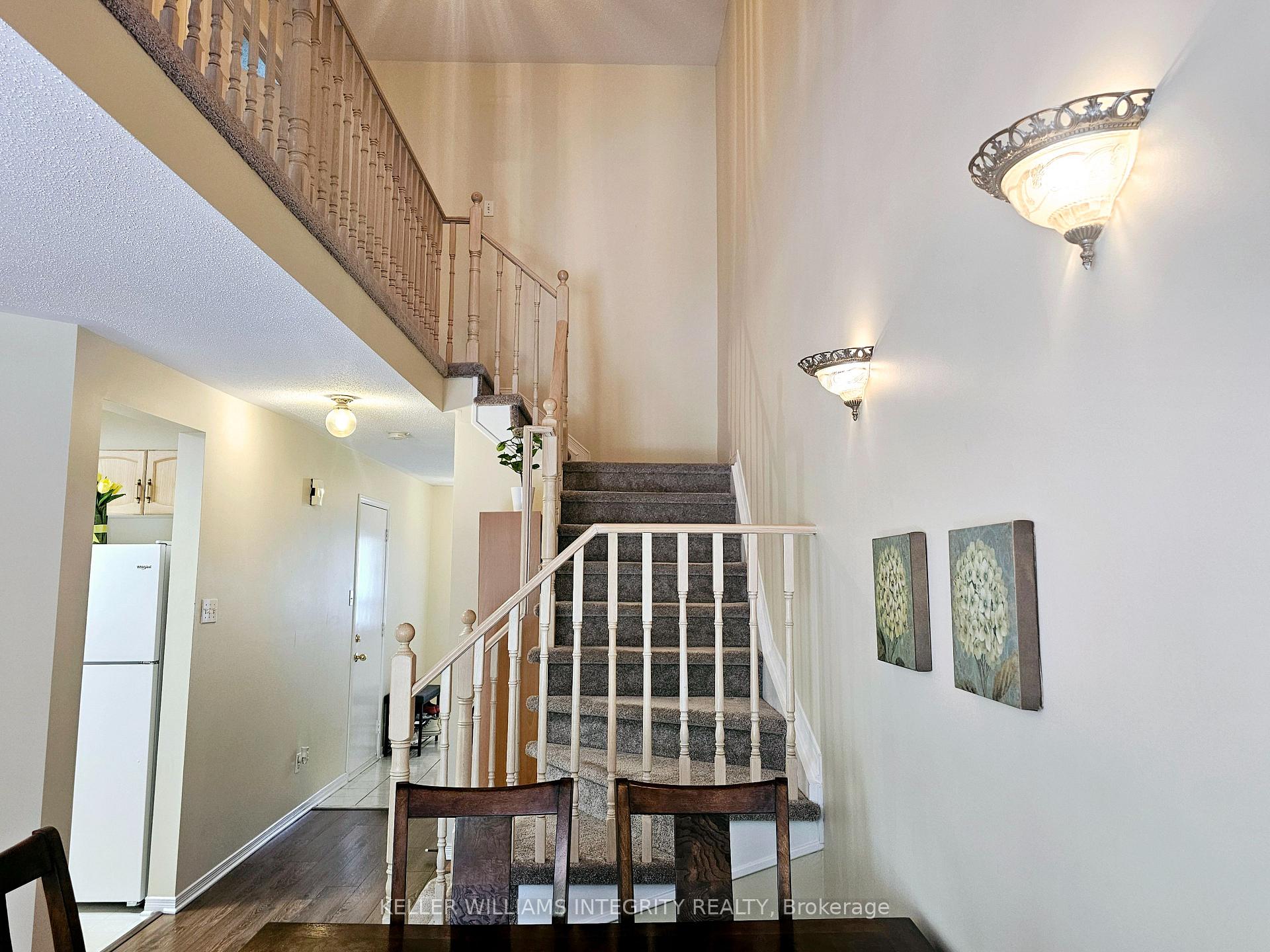 Photo 20 of 36 Thornbury Crescent, Ottawa, Centrepointe — HOMEH