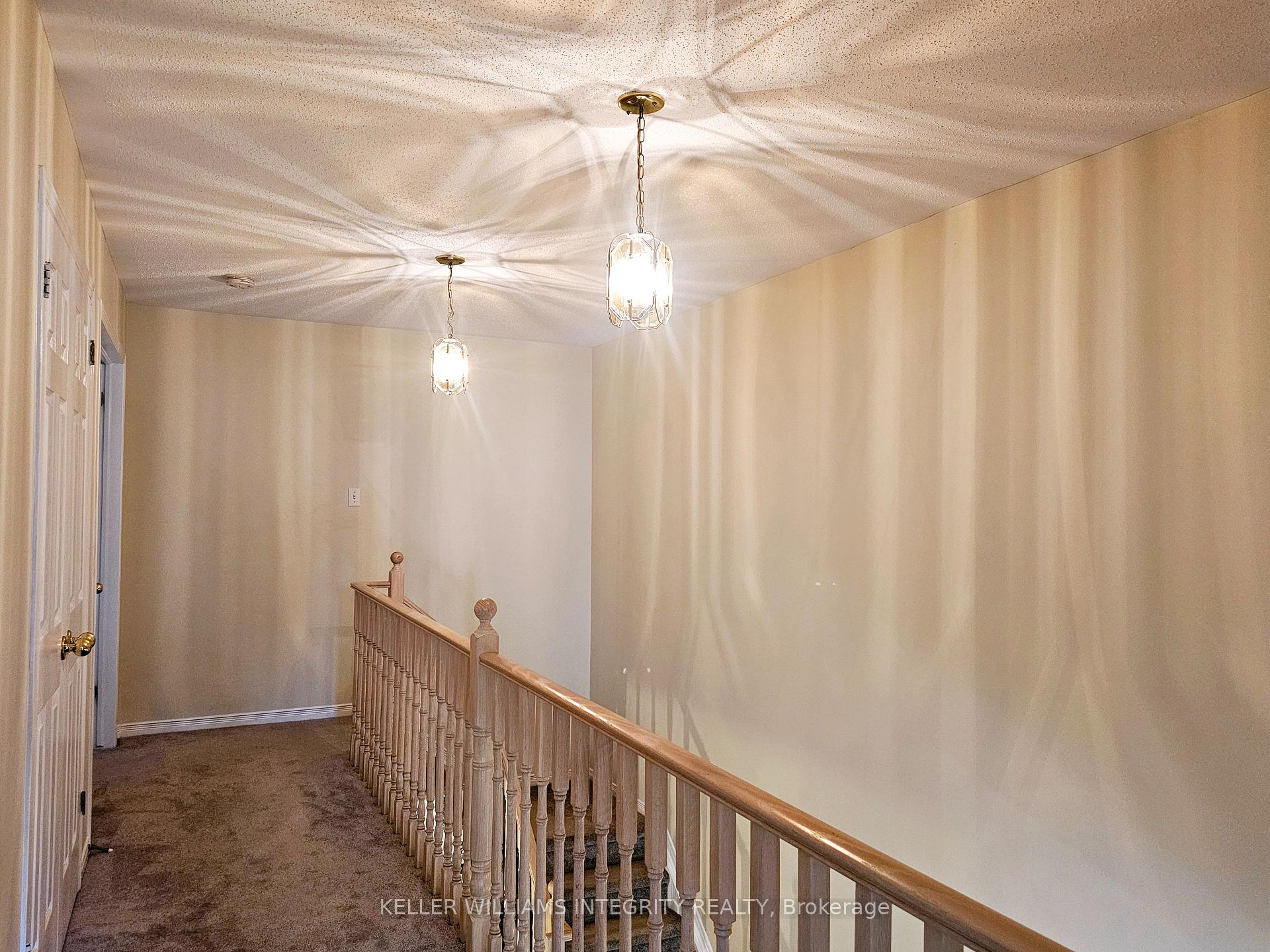 Photo 21 of 36 Thornbury Crescent, Ottawa, Centrepointe — HOMEH