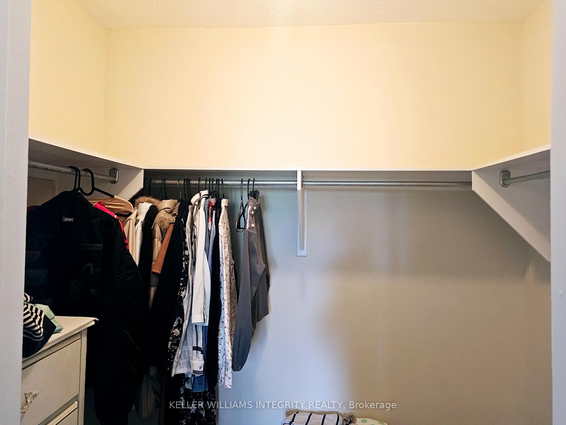 Photo 28 of 36 Thornbury Crescent, Ottawa, Centrepointe — HOMEH