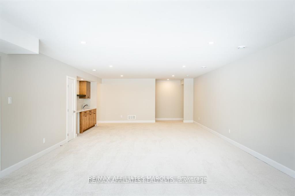 Photo 35 of 103 Rabb Street, Smiths Falls — HOMEH