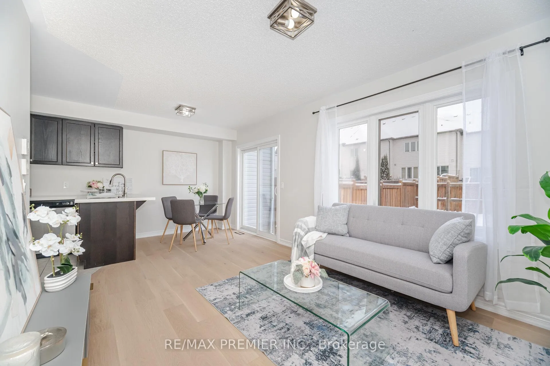 Photo 9 of 804 Cook Crescent, Shelburne — HOMEH