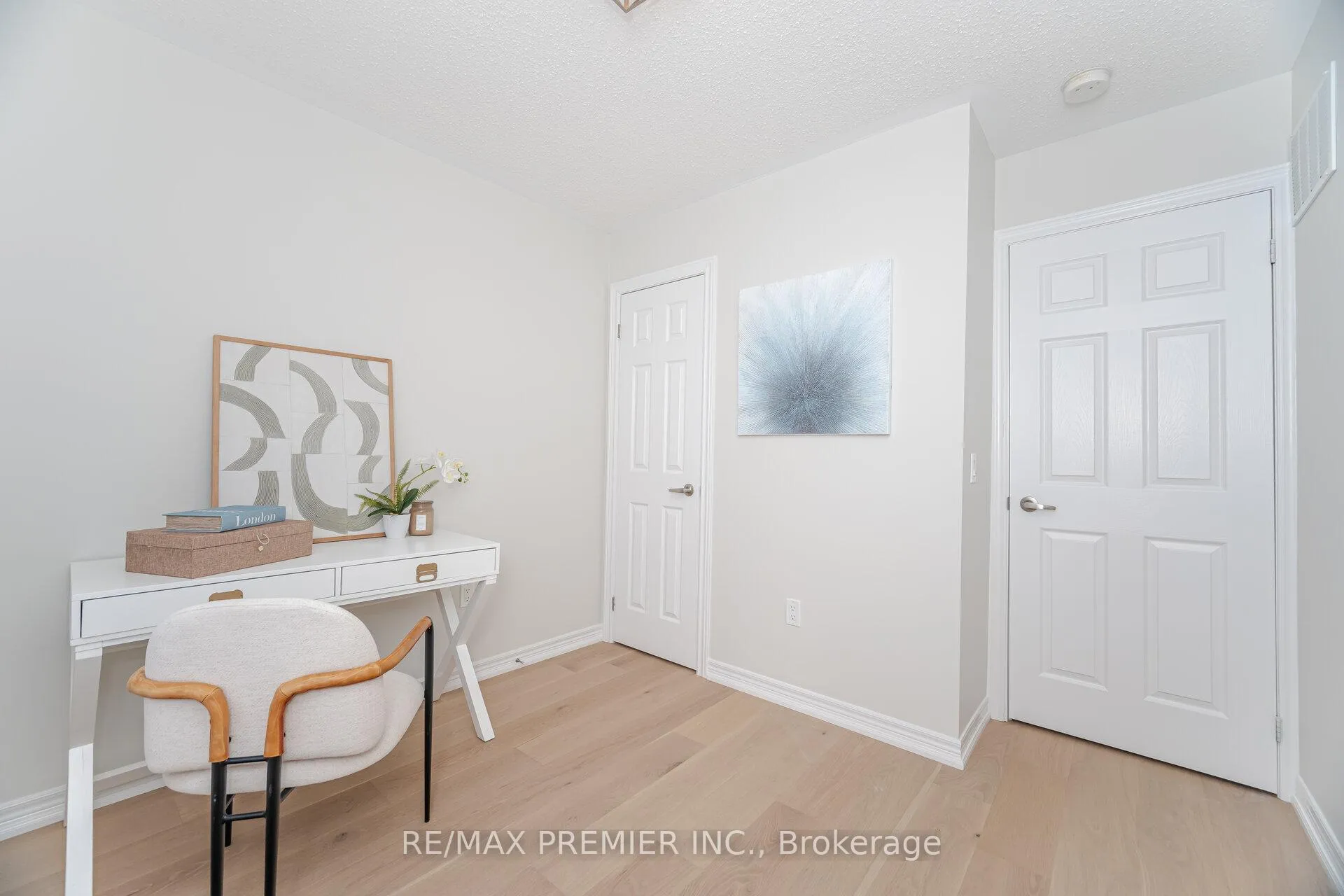 Photo 24 of 804 Cook Crescent, Shelburne — HOMEH