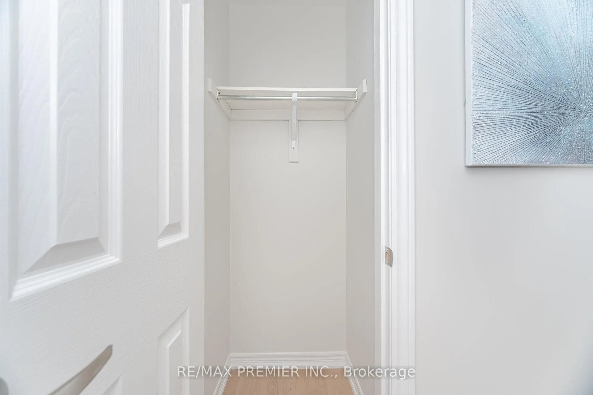 Photo 25 of 804 Cook Crescent, Shelburne — HOMEH