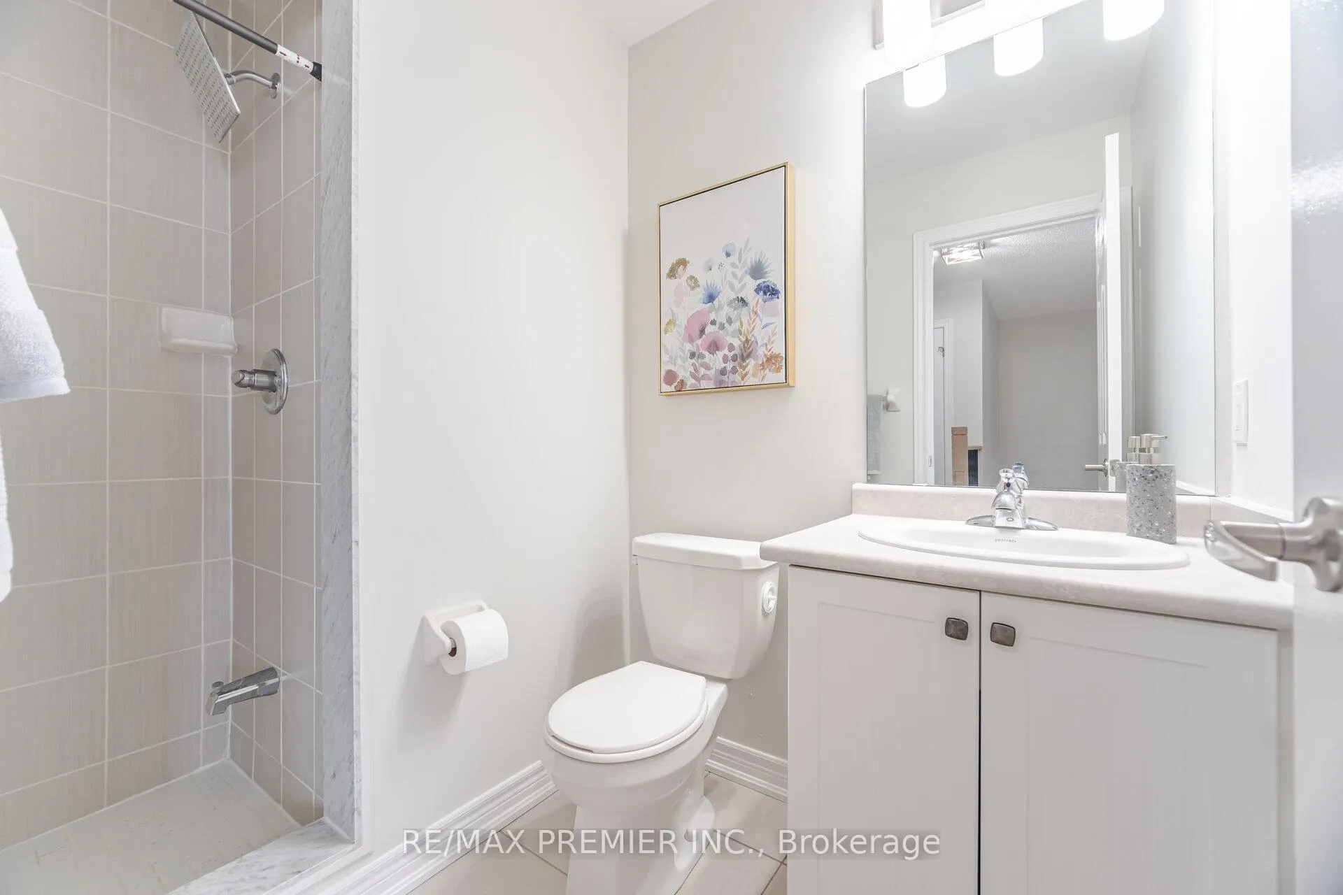 Photo 26 of 804 Cook Crescent, Shelburne — HOMEH