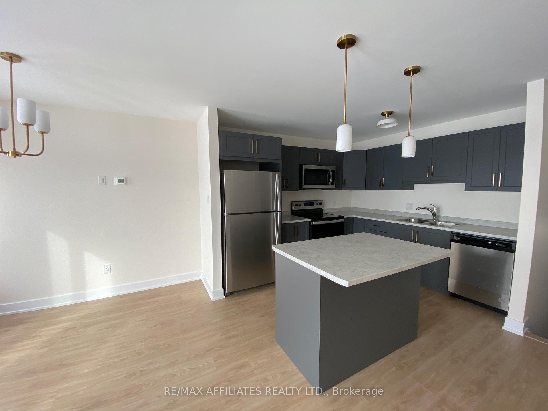 Photo 6 of 54 Staples Boulevard, Smiths Falls — HOMEH
