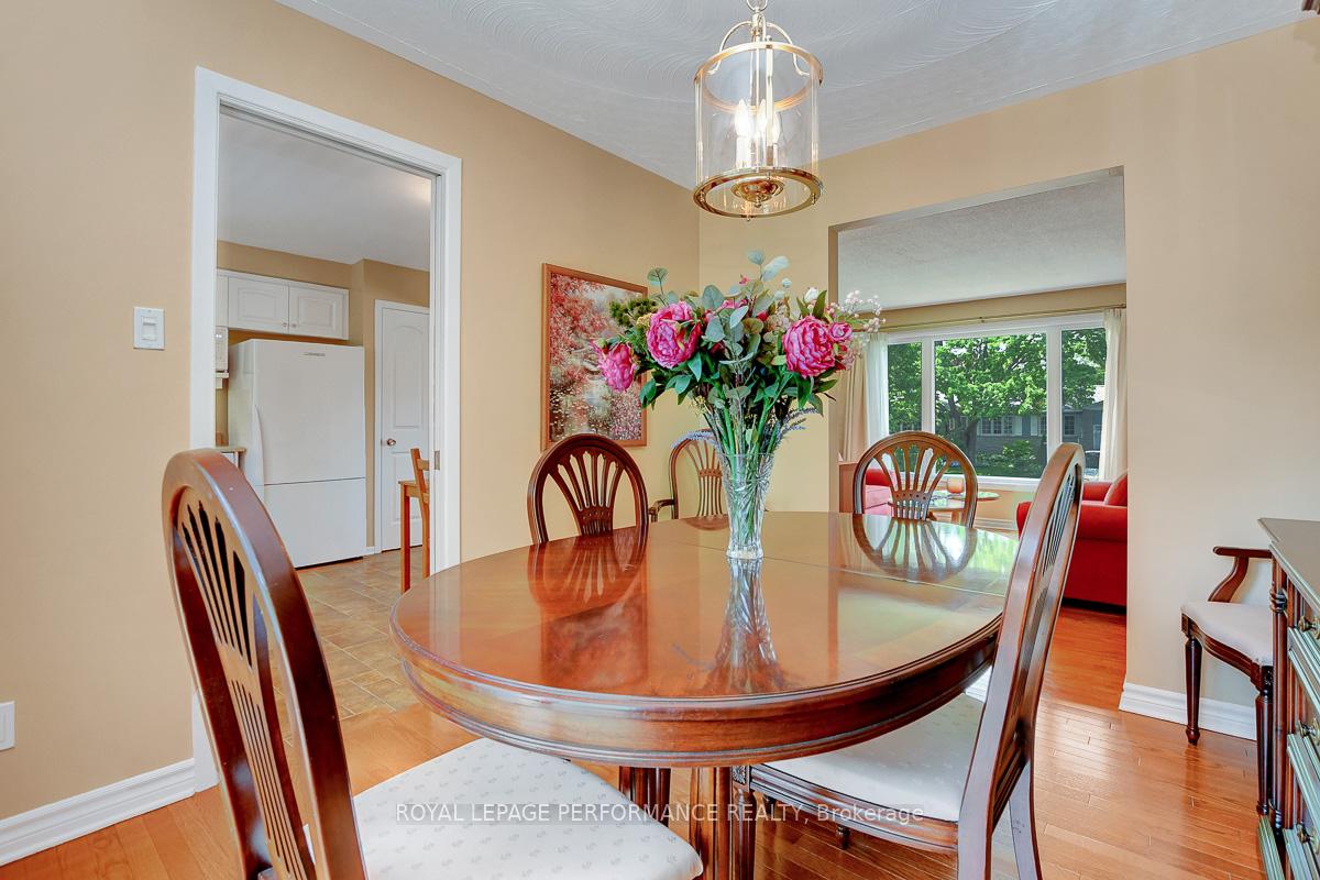 Photo 5 of 5 Veronica Place, Ottawa, Sheahan Estates/Trend Village — HOMEH