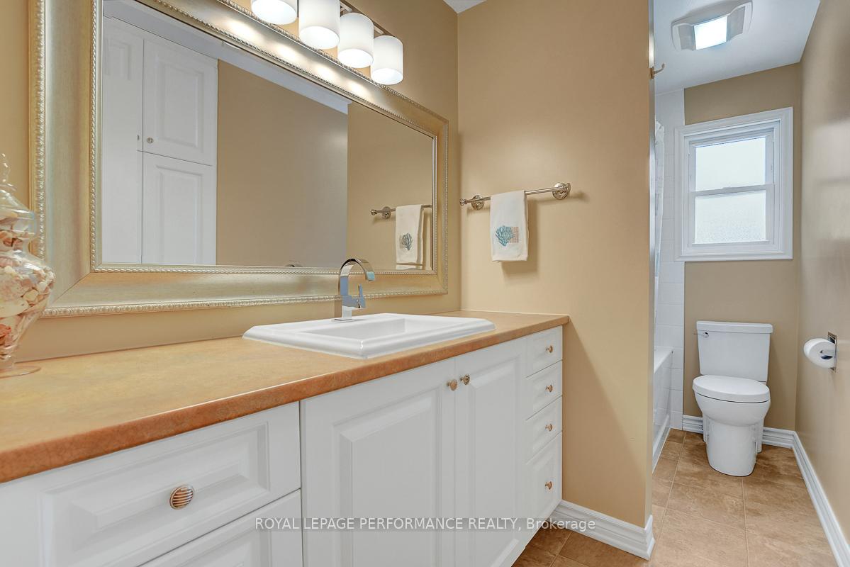 Photo 12 of 5 Veronica Place, Ottawa, Sheahan Estates/Trend Village — HOMEH