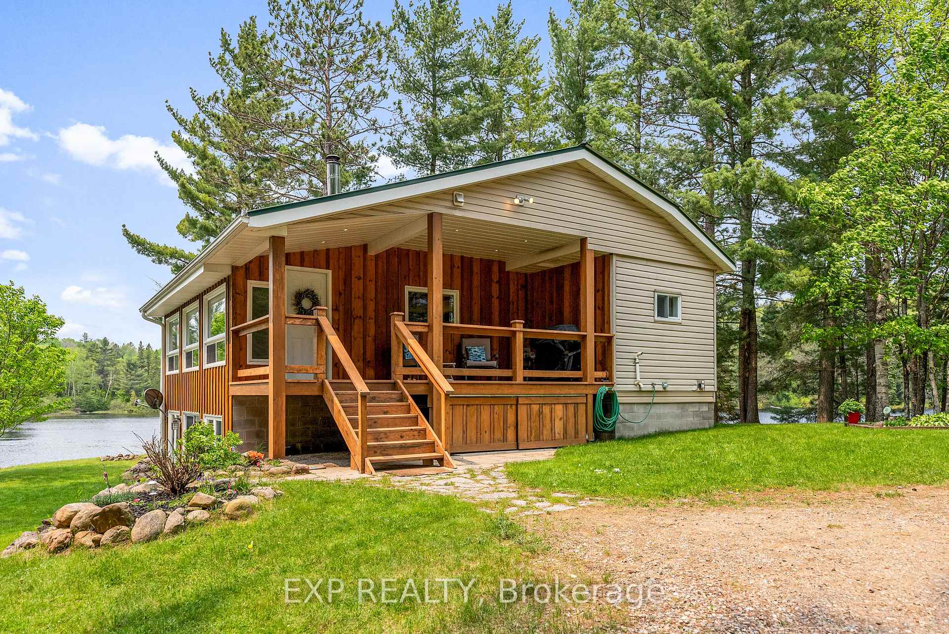 Photo 4 of 1601A Major Lake Road, South Algonquin — HOMEH