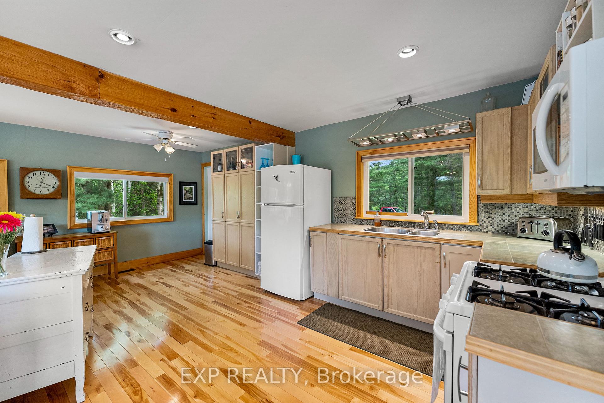 Photo 13 of 1601A Major Lake Road, South Algonquin — HOMEH