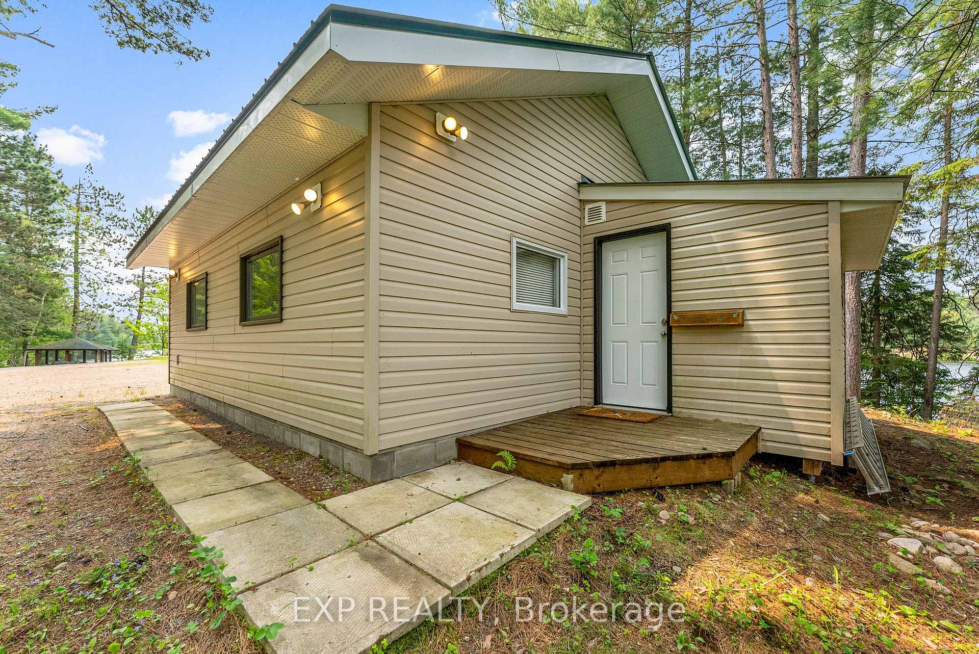 Photo 27 of 1601A Major Lake Road, South Algonquin — HOMEH