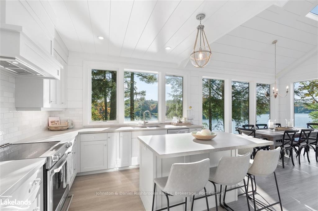 Photo 4 of 27 Playfair Island, Seguin — HOMEH