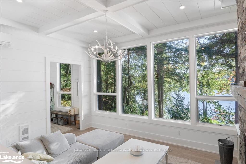 Photo 25 of 27 Playfair Island, Seguin — HOMEH