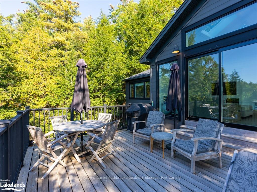 Photo 42 of 27 Playfair Island, Seguin — HOMEH