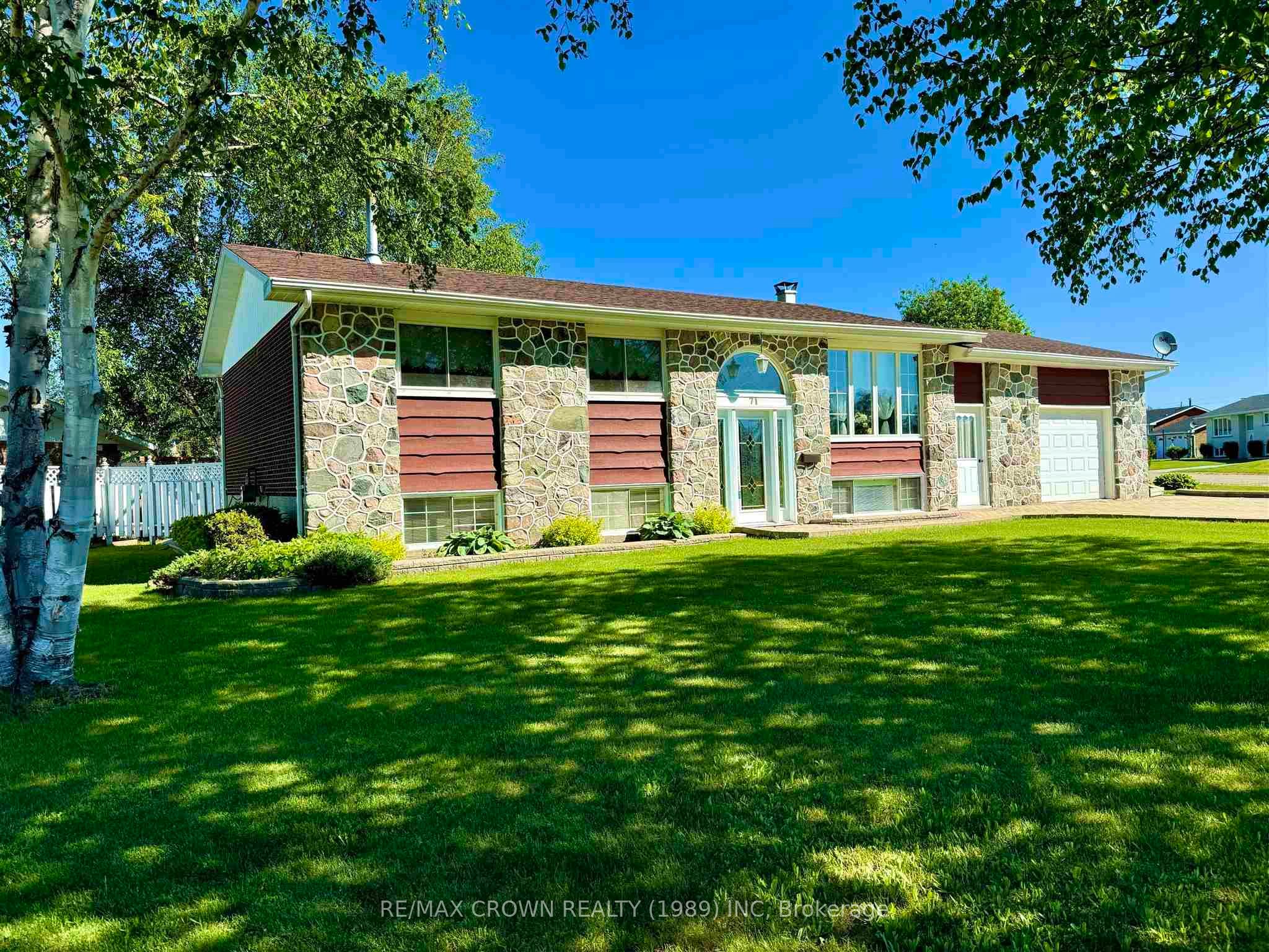 Photo 18 of 71 Pine Avenue, Smooth Rock Falls, SRF — HOMEH