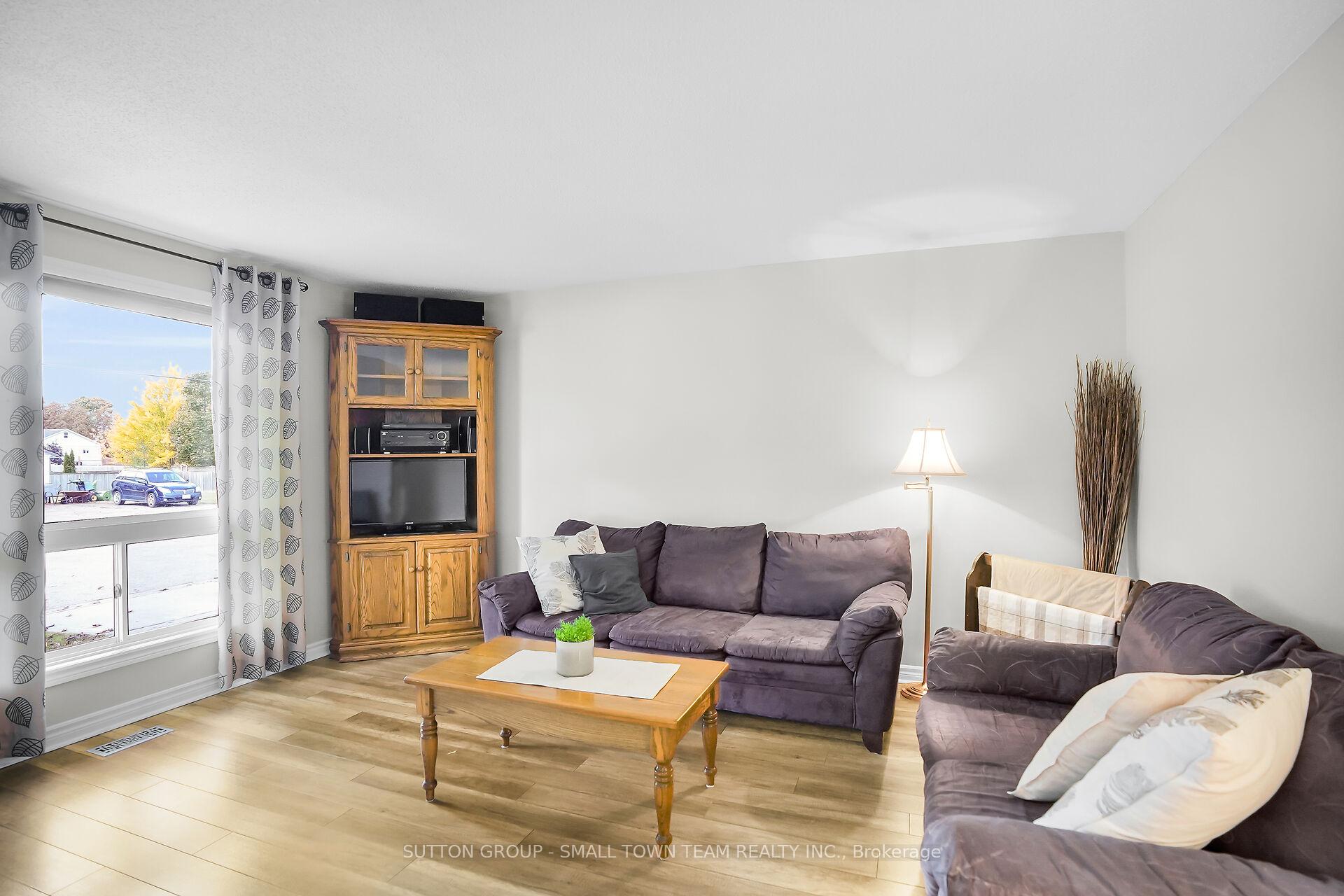 Photo 8 of 510 Albert Street, South Huron, Exeter — HOMEH
