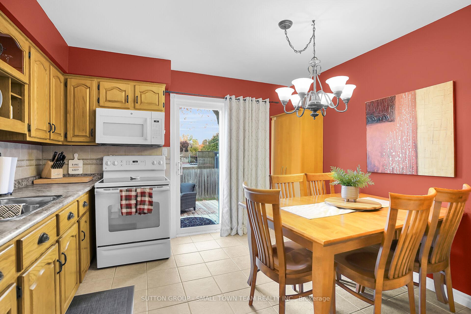 Photo 9 of 510 Albert Street, South Huron, Exeter — HOMEH