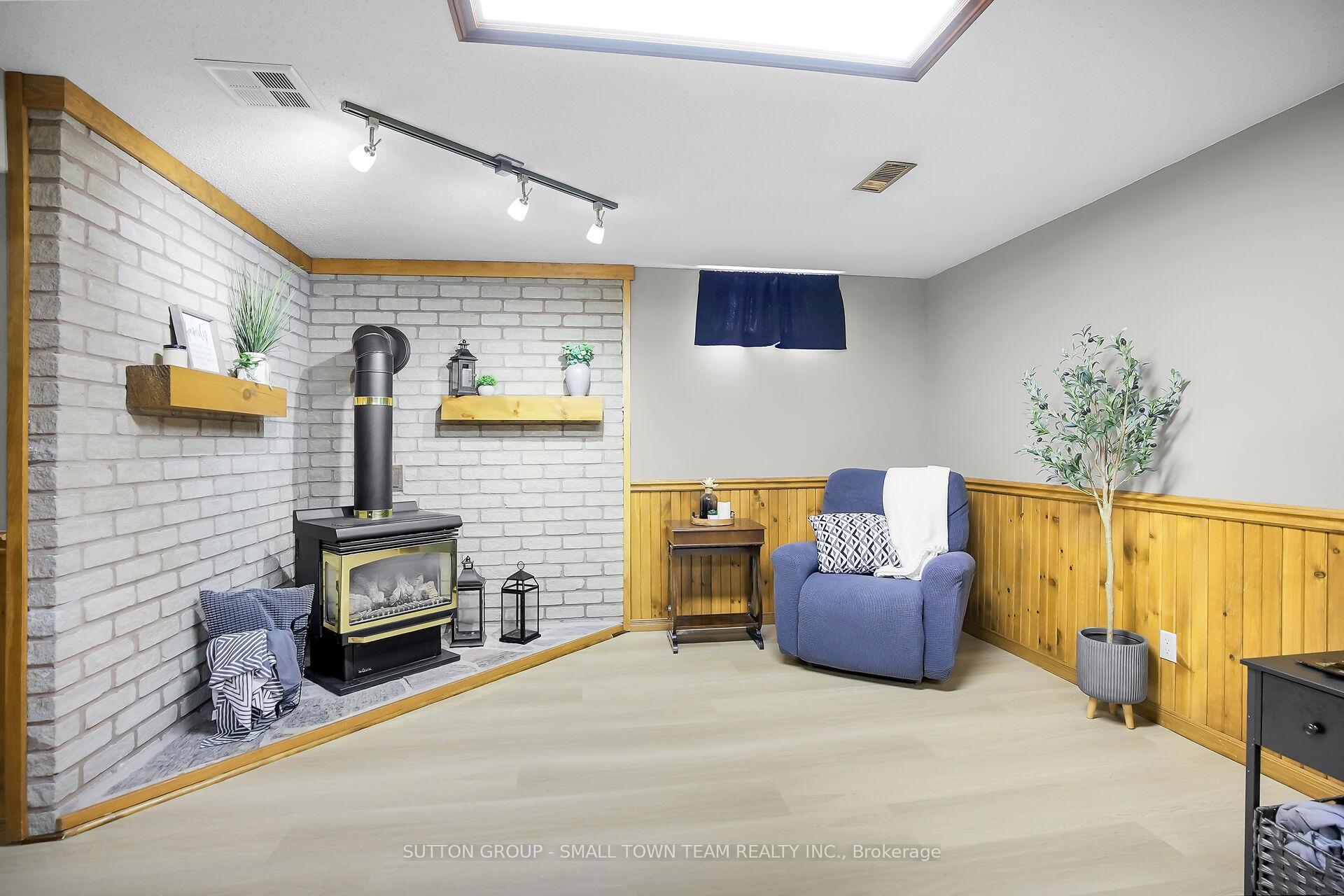 Photo 23 of 510 Albert Street, South Huron, Exeter — HOMEH