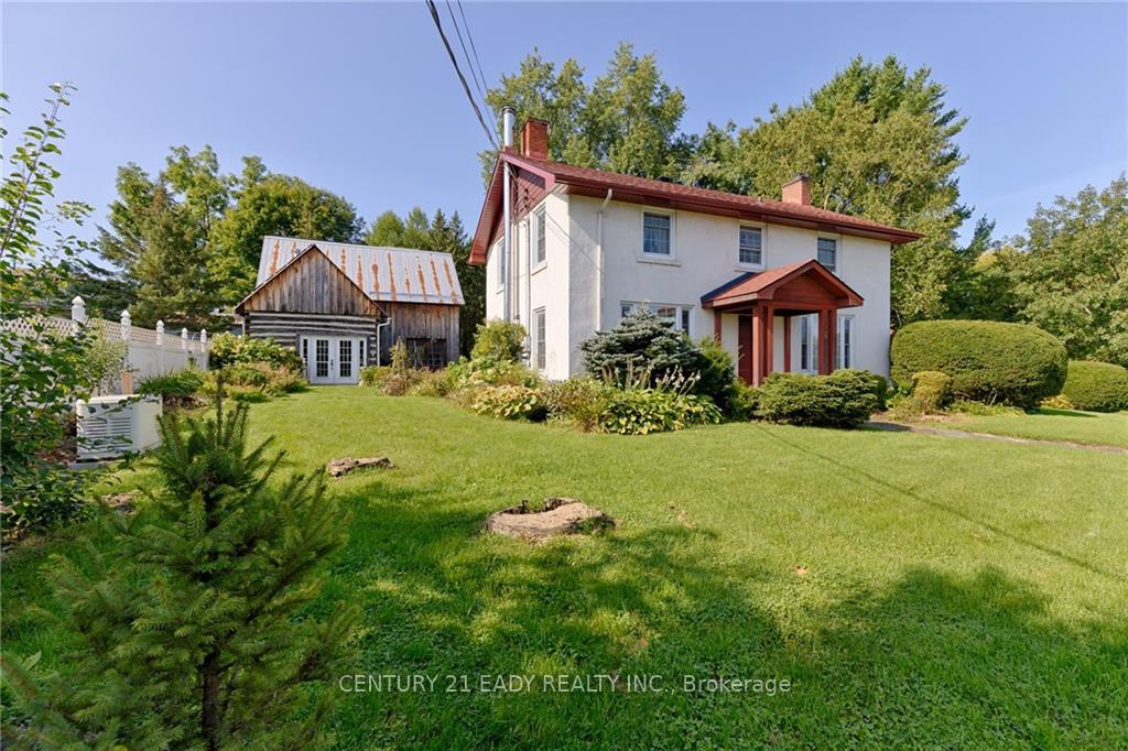 Front of 6 Nadobny Lane