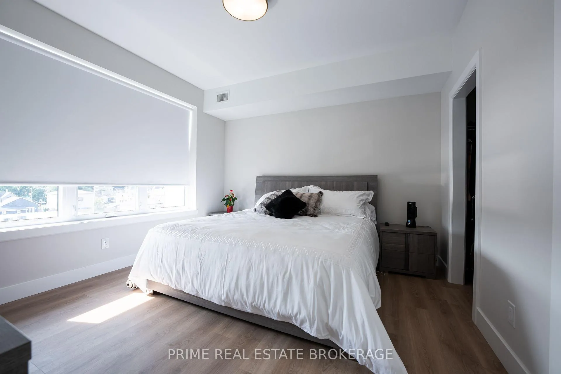Photo 10 of Unit 102, 15 James Street, South Huron, Exeter — HOMEH