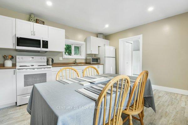 Photo 14 of 24 Munroe Avenue E, Renfrew — HOMEH