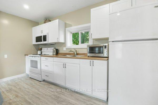 Photo 16 of 24 Munroe Avenue E, Renfrew — HOMEH