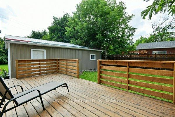 Photo 31 of 24 Munroe Avenue E, Renfrew — HOMEH