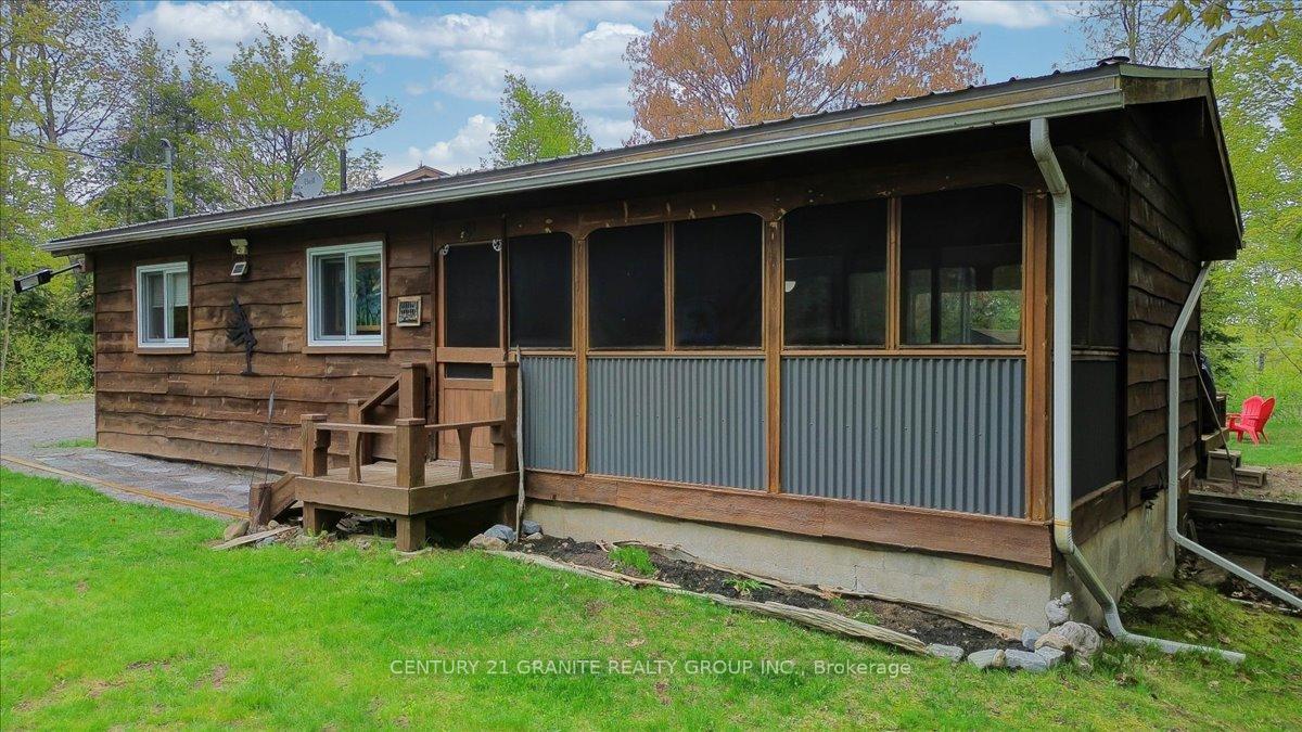 Photo 2 of 27 Birch Crescent, South Algonquin — HOMEH