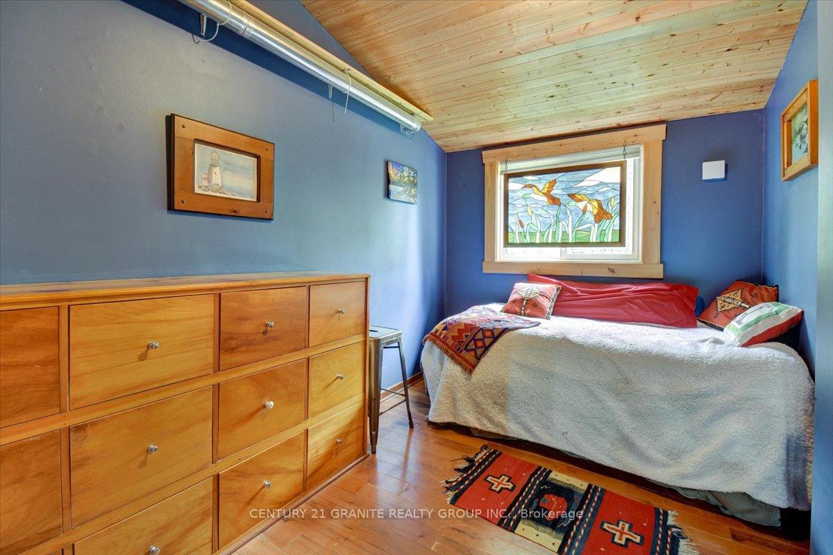 Photo 13 of 27 Birch Crescent, South Algonquin — HOMEH