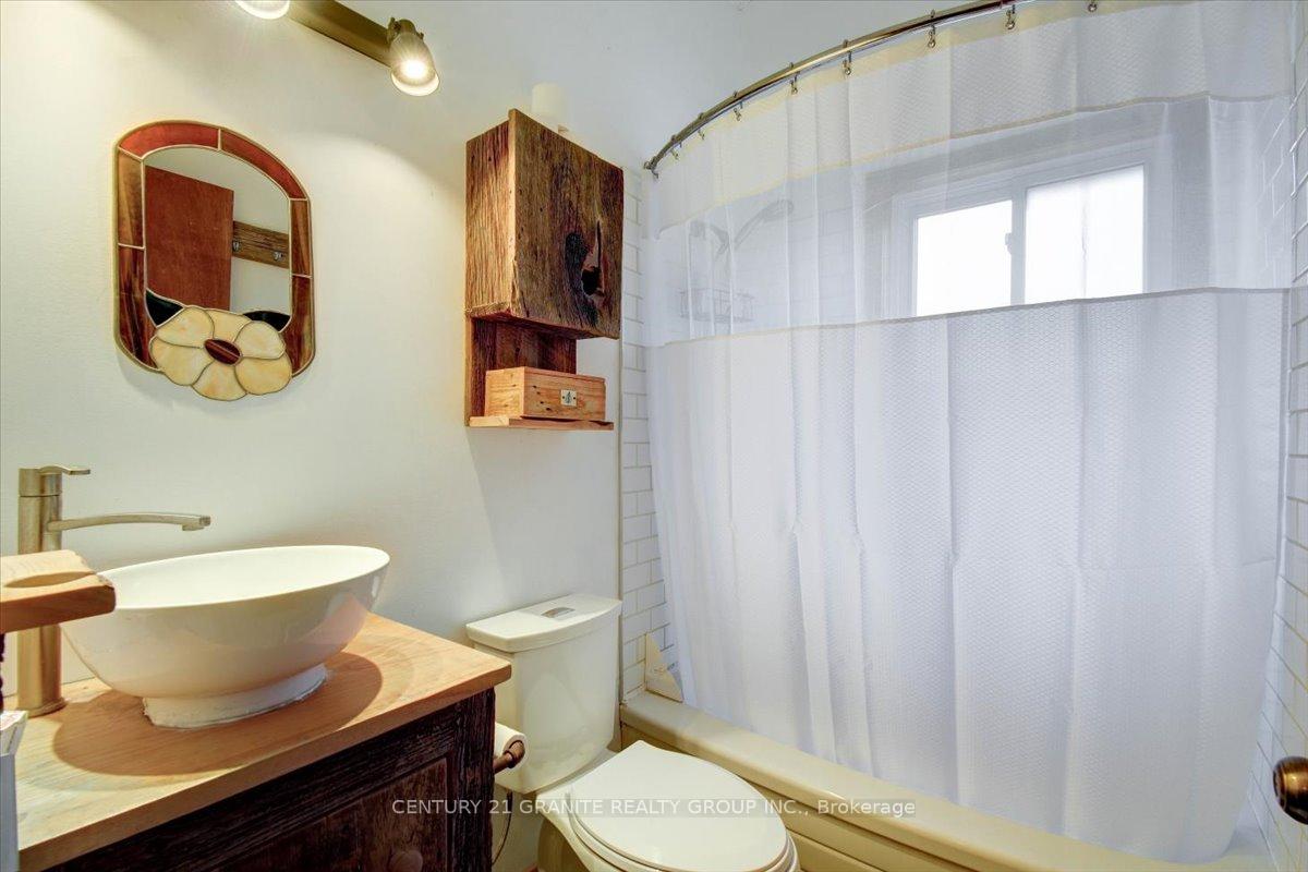 Photo 15 of 27 Birch Crescent, South Algonquin — HOMEH