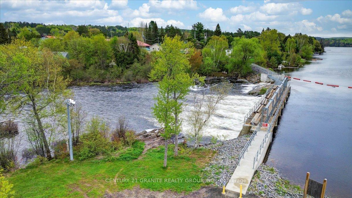 Photo 44 of 27 Birch Crescent, South Algonquin — HOMEH