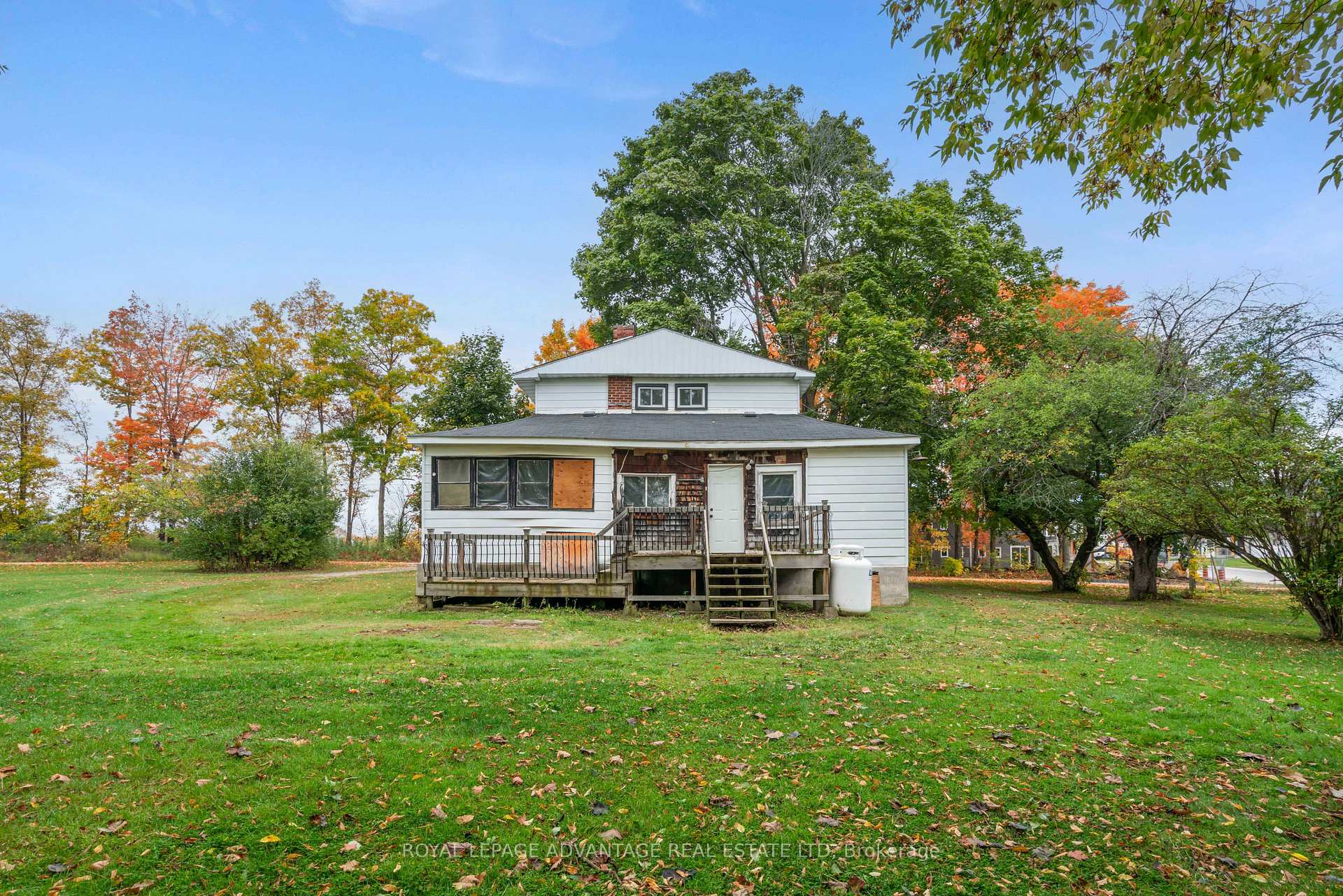 Photo 5 of 79 Broadview Avenue W, Smiths Falls — HOMEH
