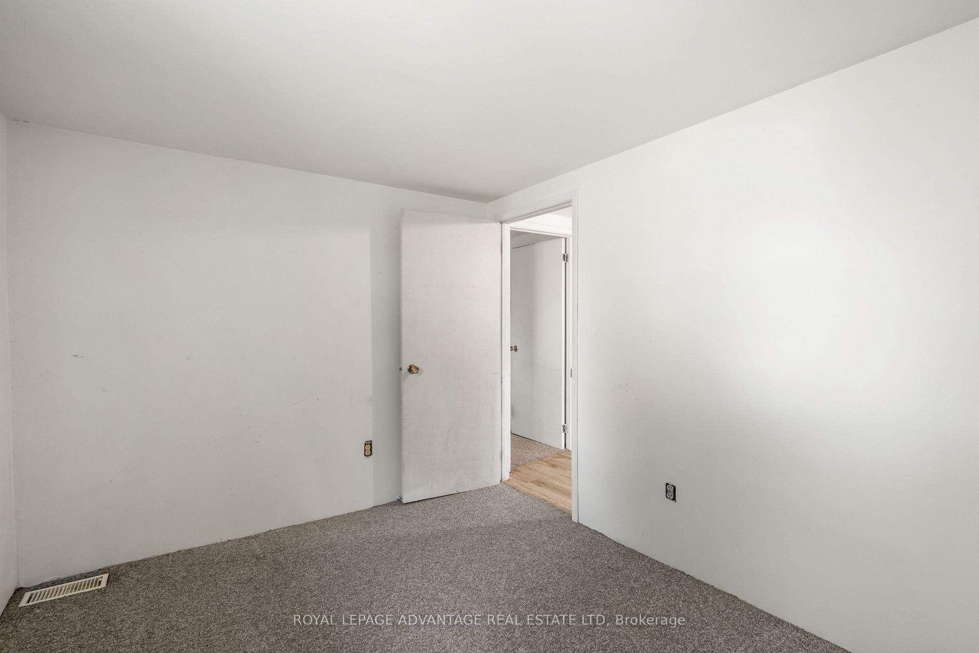 Photo 24 of 79 Broadview Avenue W, Smiths Falls — HOMEH