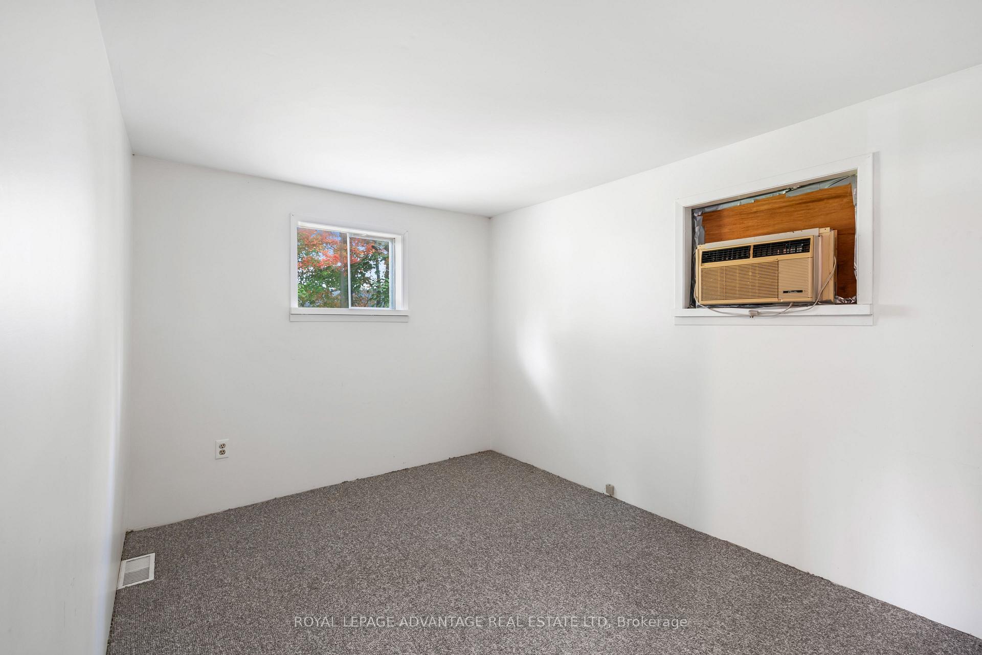 Photo 25 of 79 Broadview Avenue W, Smiths Falls — HOMEH