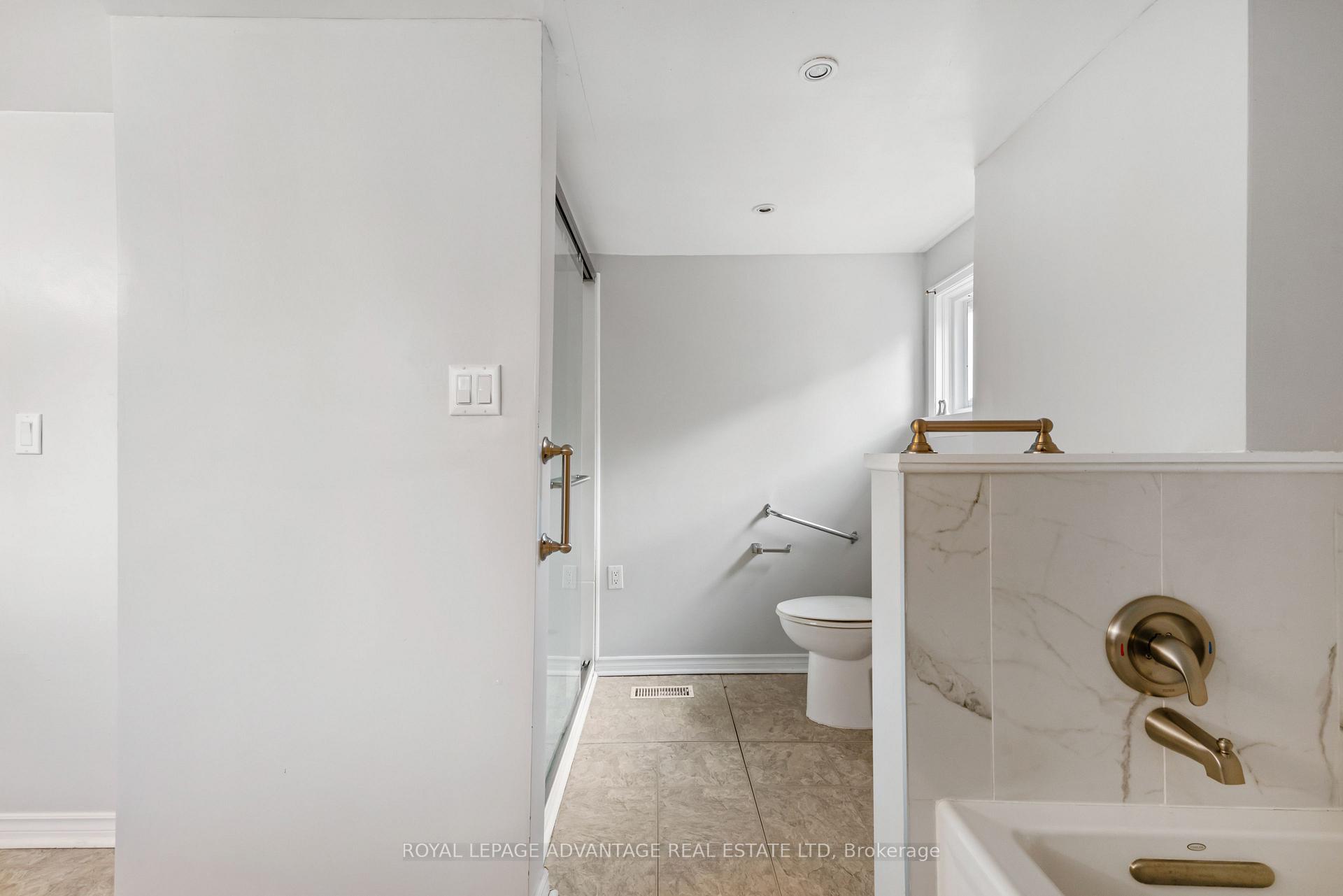 Photo 29 of 79 Broadview Avenue W, Smiths Falls — HOMEH