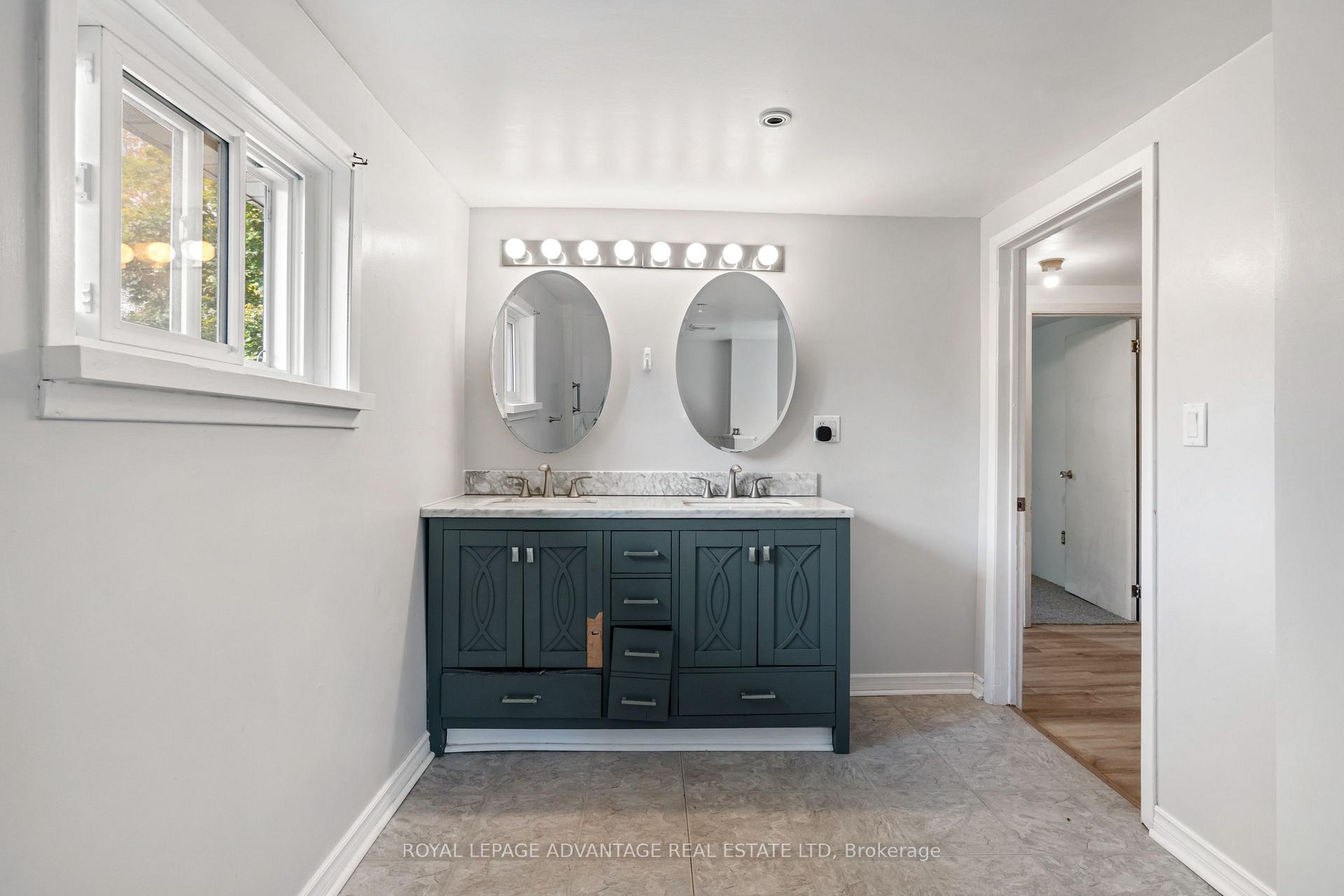 Photo 30 of 79 Broadview Avenue W, Smiths Falls — HOMEH